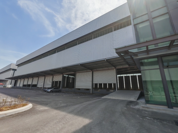 Warehouse for Rent in Klang logistics location guide